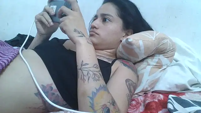 Chat +18 de girl_tits ao vivo