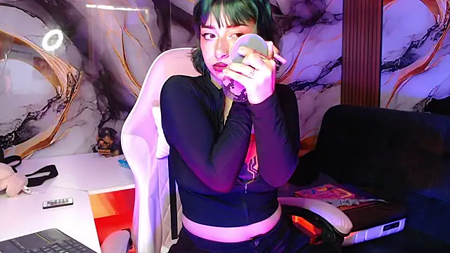 Czat XXX na żywo – _weird_sativa