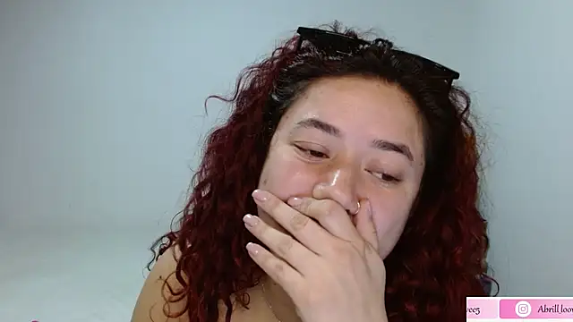 Czat XXX na żywo – abril_love2