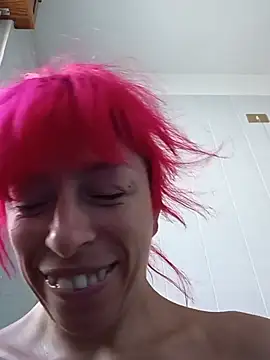 Annarella_Pika Adlı Modelin Canlı XXX Sohbeti