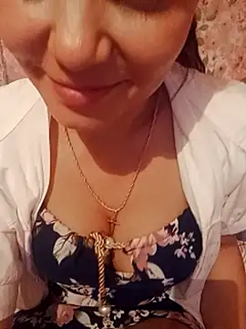 הופעת וובקאם של AliceSoultes