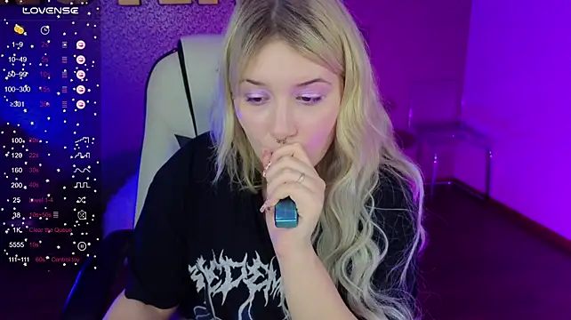 Eridabytrend's Live XXX Chat