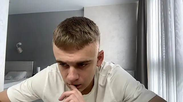 Chat +18 de SoloFury ao vivo
