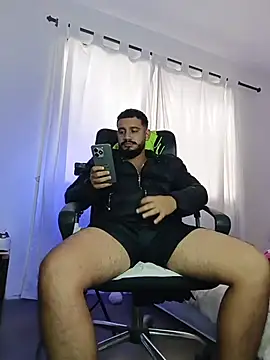 Chatroom XXX en direct de BadboyX333