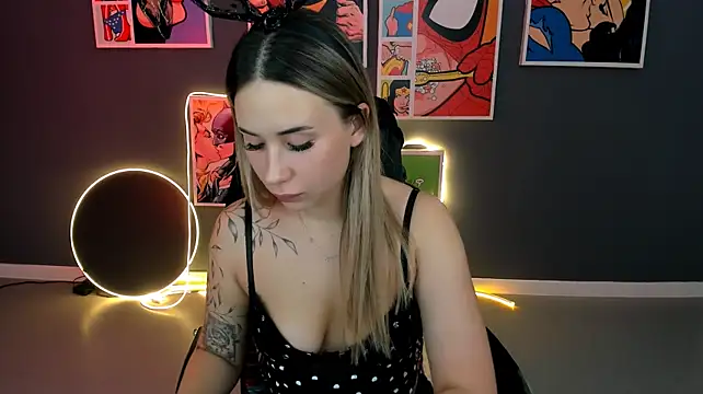 แชท XXX สดของ BettyRemz