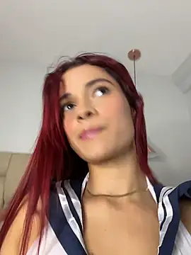 amber_sparkle Adlı Modelin Canlı XXX Sohbeti