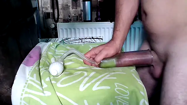 Chatroom XXX en direct de happyDevil669