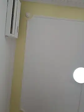 SIRMASTERDOMINATORXXL Adlı Modelin Canlı XXX Sohbeti