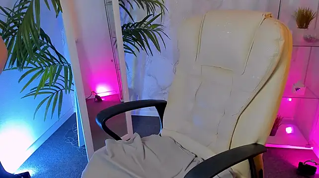 WillFobos' Live XXX Chat