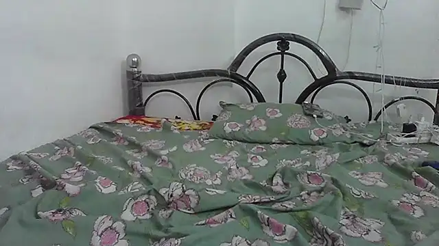 XXX chat uživo modela Ashika_glamour