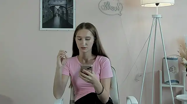 Živý XXX chat EmeraldDrebes