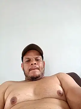 Chat +18 de FFelipe000777 ao vivo