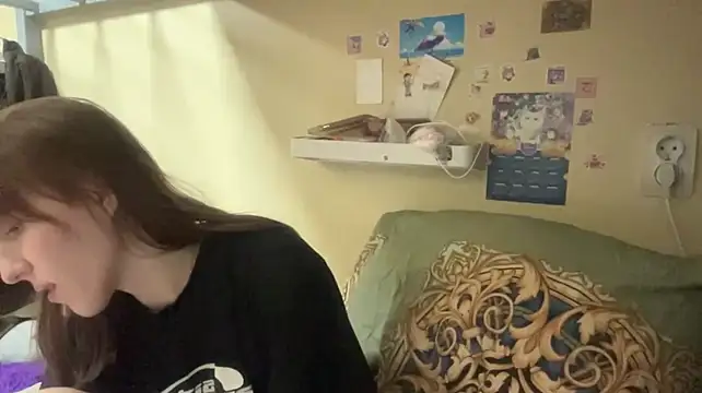 AquilineOrites Chat XXX in diretta