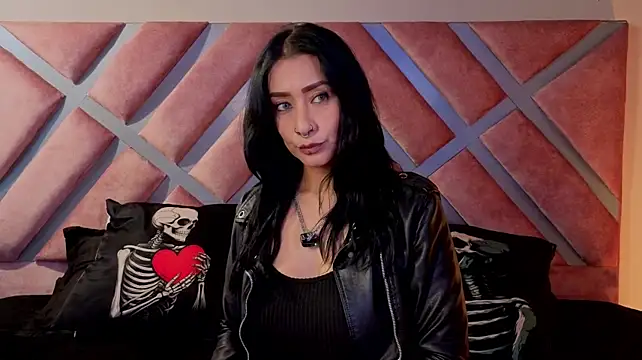 _kelly_hous36 Adlı Modelin Canlı XXX Sohbeti
