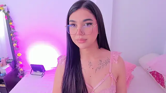 XXX chat uživo modela RoseCassie