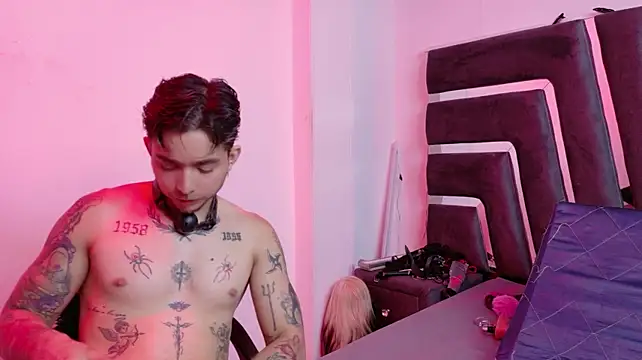 XXX chat uživo modela AliceandMax