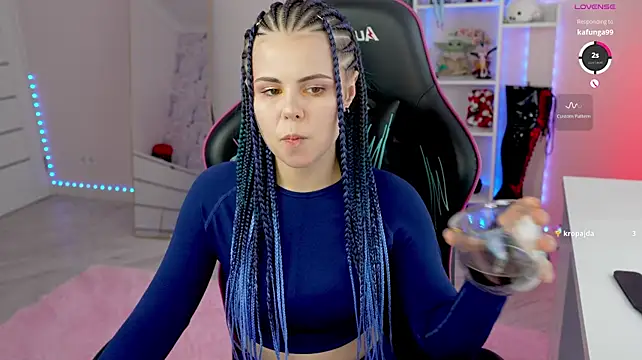 QueenAliceX Obrolan Langsung XXX