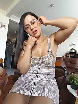 Czat XXX na żywo – Luna_Rose1