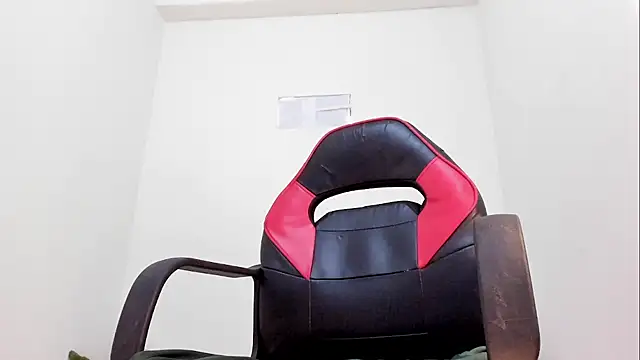 XXX chat uživo modela JEFFREY_COTTOM