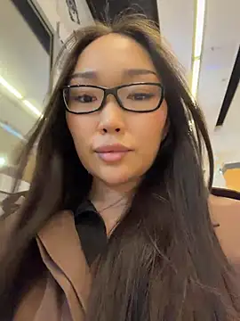 trytomakememoam Chat XXX in diretta