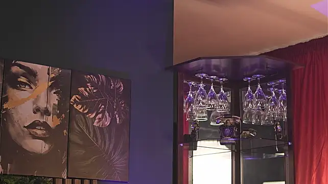 LuxenNoir's Live XXX Chat