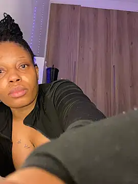 RainBougie Live XXX-chat
