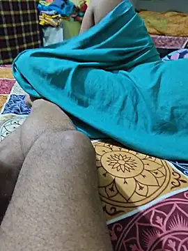 Priyasexcpl Chat XXX in diretta