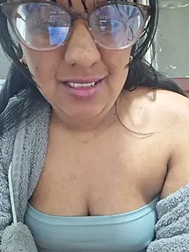 ZaidaWet Chat XXX live