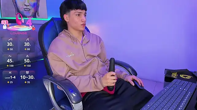 SamBlack_ élő XXX-chatje