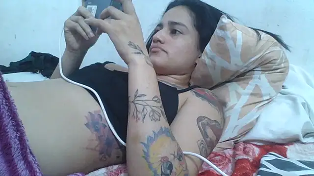 girl_titsのライブXXXチャット