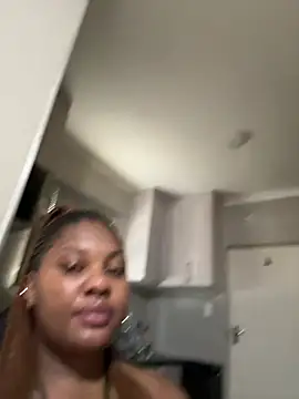 Chat +18 de Renee-18 ao vivo