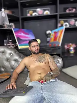 matteosantos Chat XXX in diretta