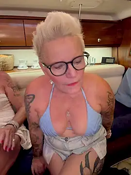 German_Milf Live XXX-Chat