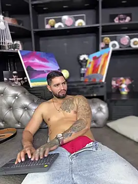 XXX chat uživo modela matteosantos