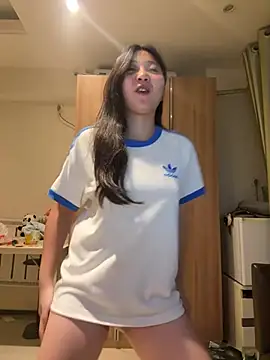 LXR77887 网络视讯表演