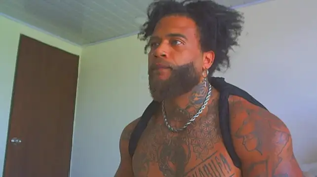 ragnar0825 – Live XXX-chat