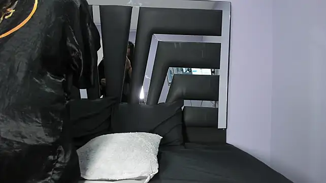 Bella-Bloomn Live XXX chat