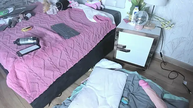 Effy_Kessler Live XXX-chat