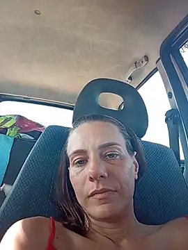 Chat XXX ao vivo de Zingara83