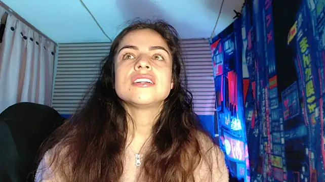 Chat XXX en directo de rosse_2504