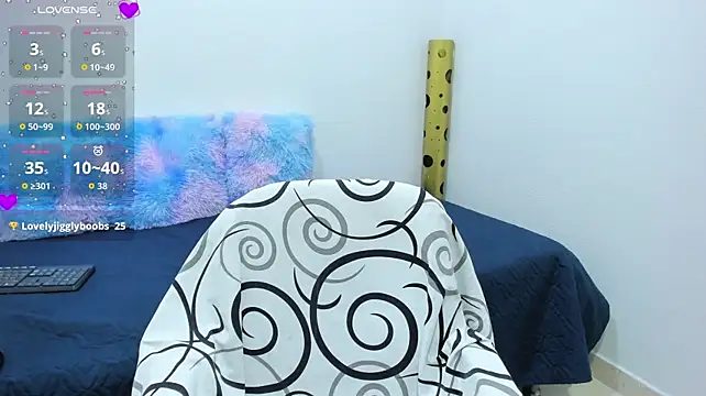 Lindsey8 XXX чат на живо