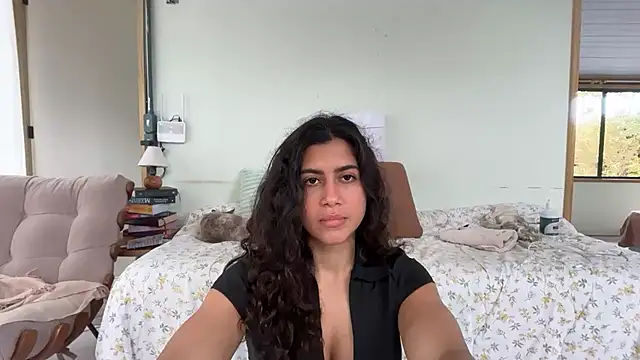 Chat +18 de deusaludovica ao vivo