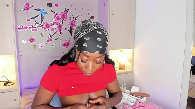 צ'אט XXX בשידור חי של TaylorBloom