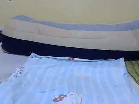 Scate Chat XXX live
