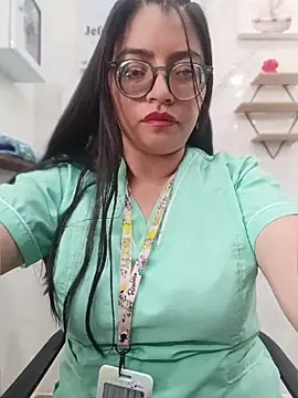 SOFI__10 লাইভ XXX চ্যাট