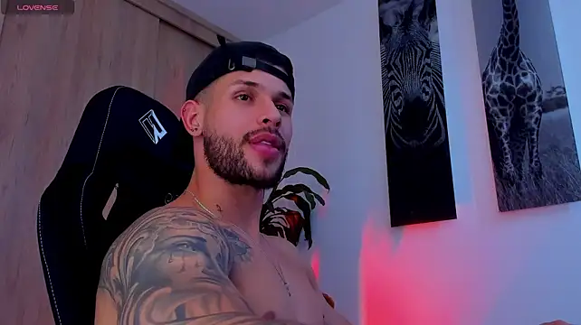 Santos_ramirez1 élő XXX-chatje