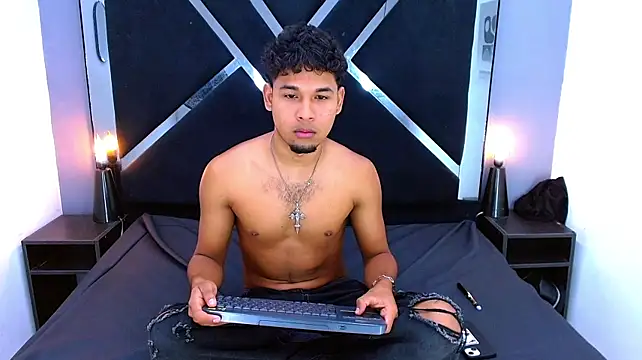 Chat XXX en directo de Marius_Ponce