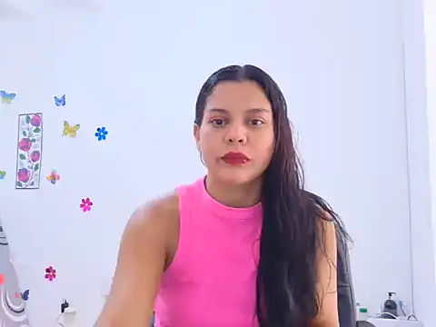 XXX chat uživo modela MiaBellefort