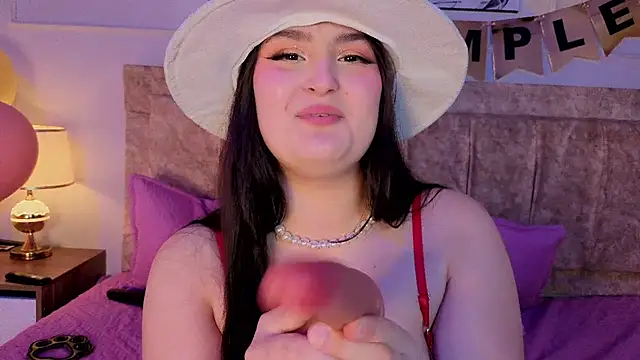 zoe_moon__'s Live XXX Chat