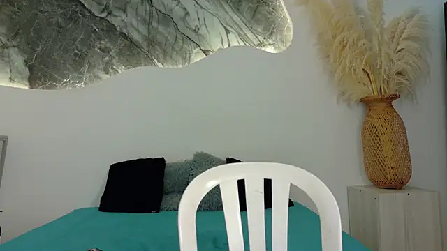 XXX chat uživo modela Monyel_Blake